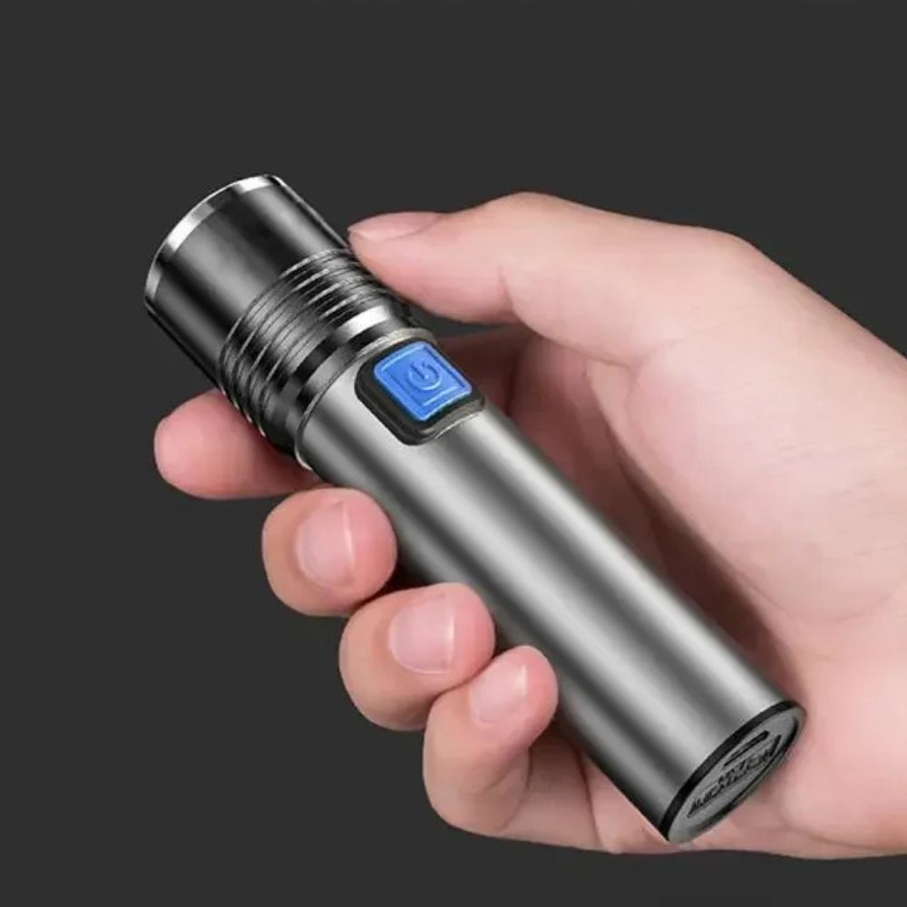 Compact UV Light Detector for Hidden Stains and Messes
