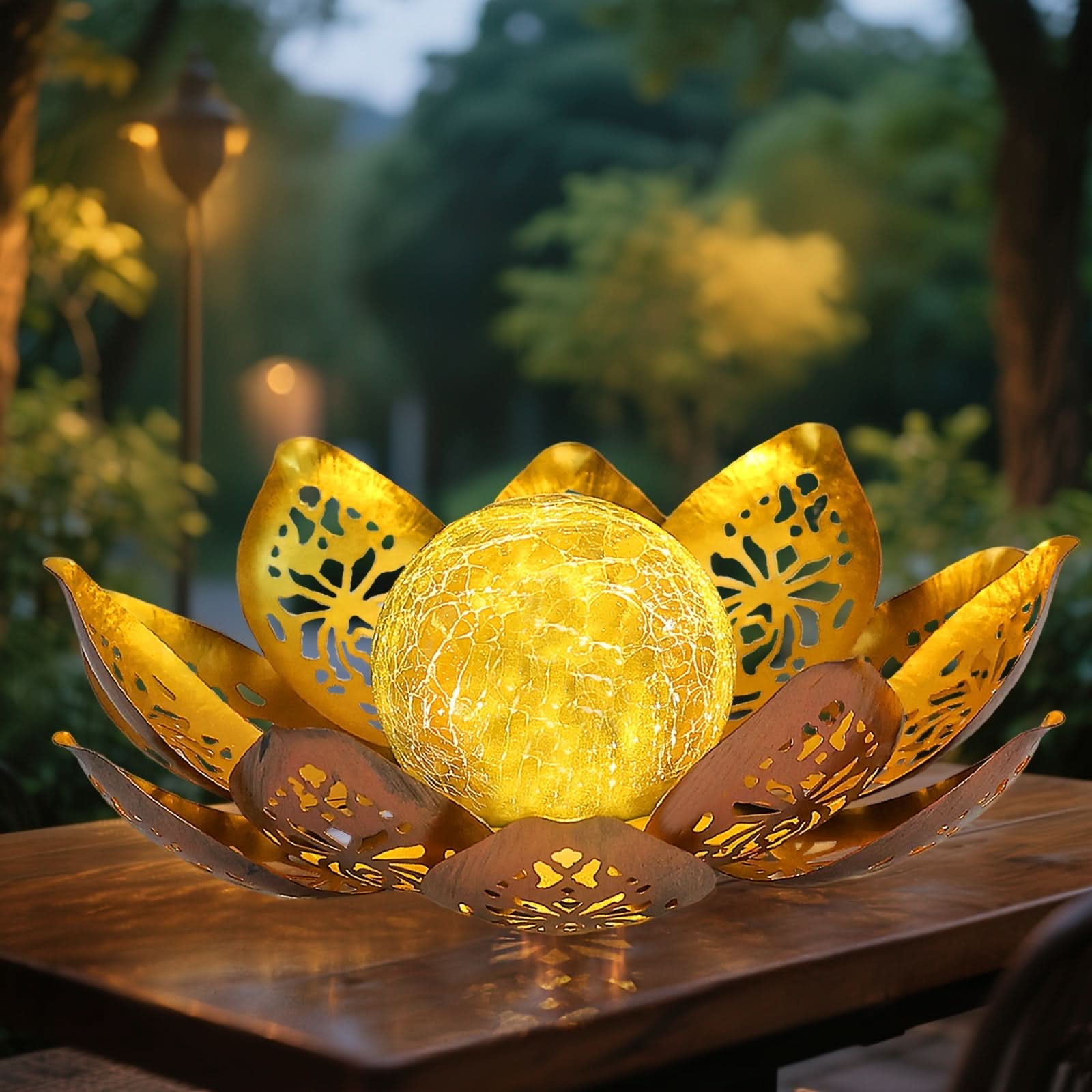 Radiant Lotus Solar Garden Light for Outdoor Elegance