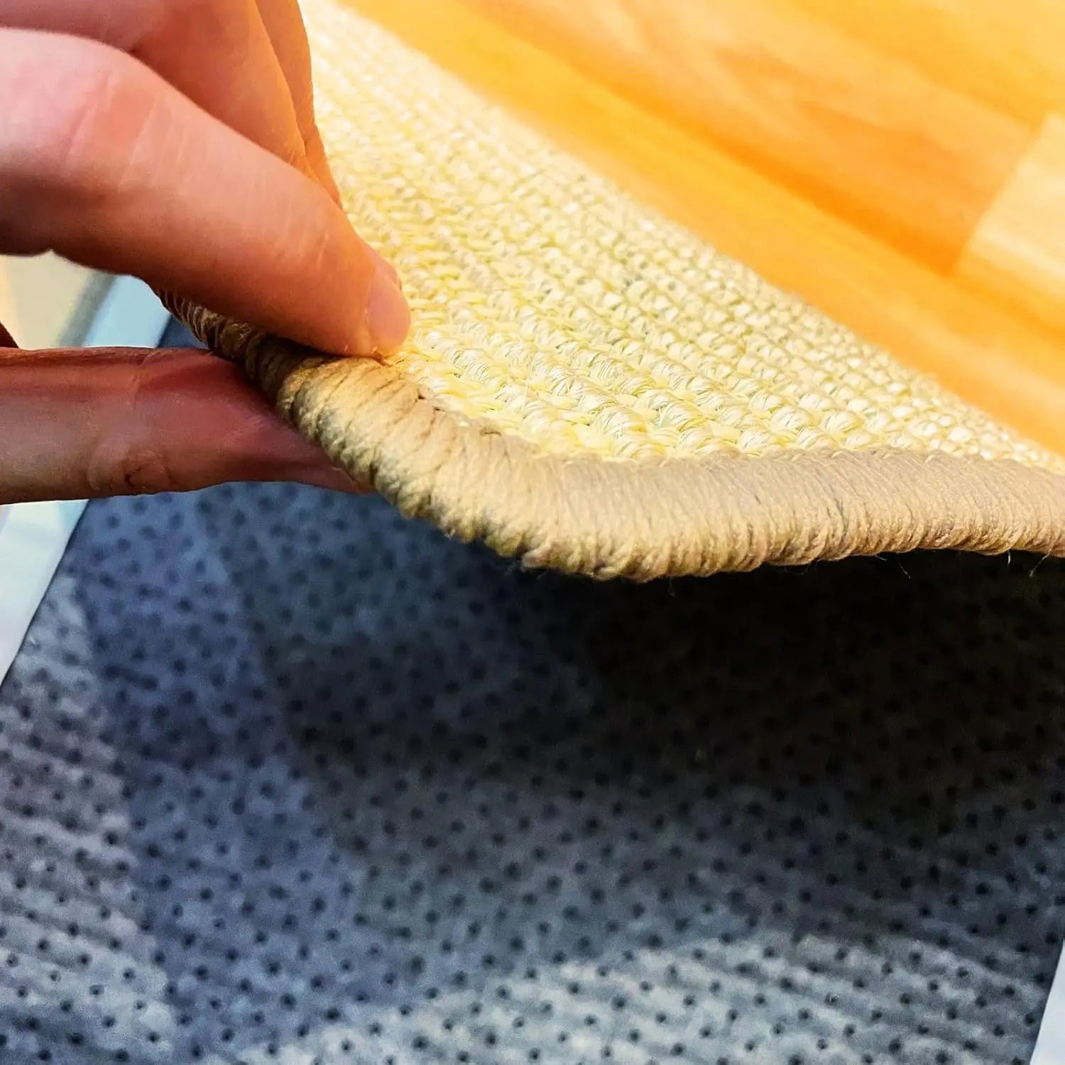 Durable Natural Fiber Cat Scratching Mat for Playtime & Relaxation