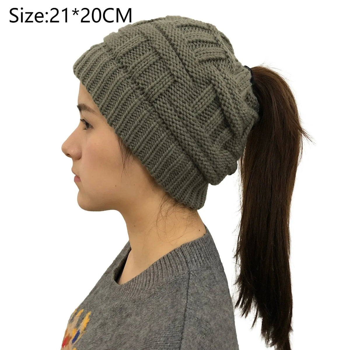 Chic Winter Knit Beanie for Ponytails - Stylish & Cozy