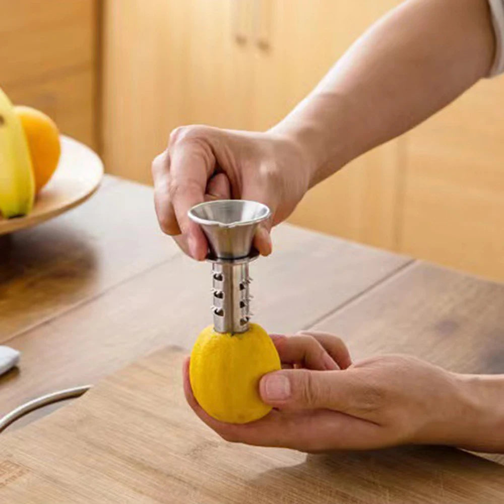 Premium Citrus Press for Effortless Juice Extraction