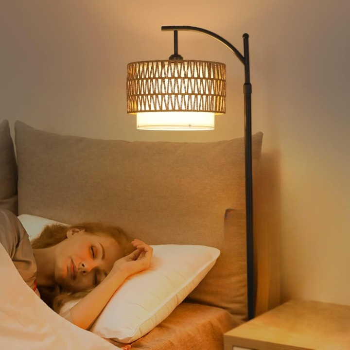 Remote-Controlled Arc Floor Lamp with Dual Lampshades
