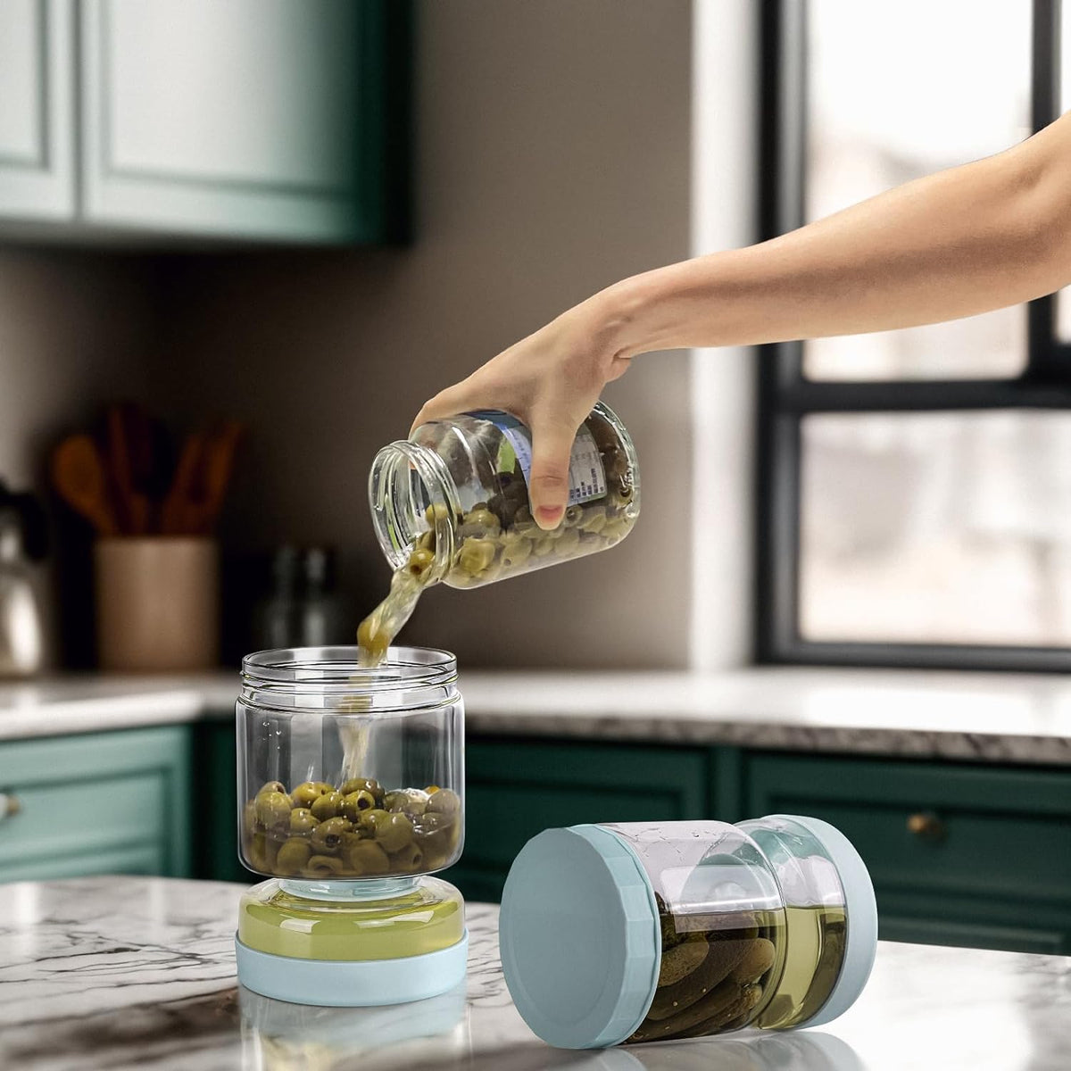 Innovative Glass Pickle Dispenser with Strainer Feature