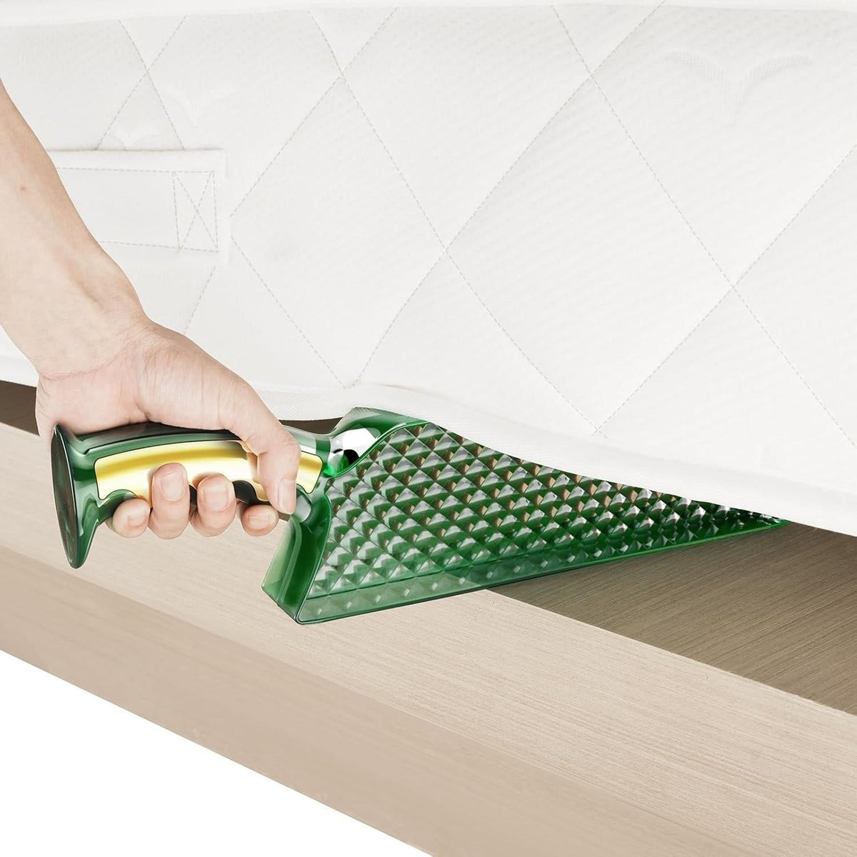 Effortless Mattress Assistant for Easy Bedding
