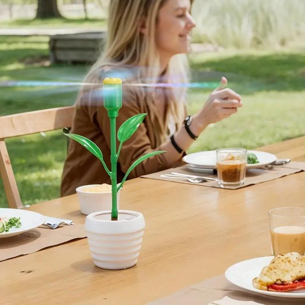 Portable Outdoor Fly Deterrent Breeze Maker