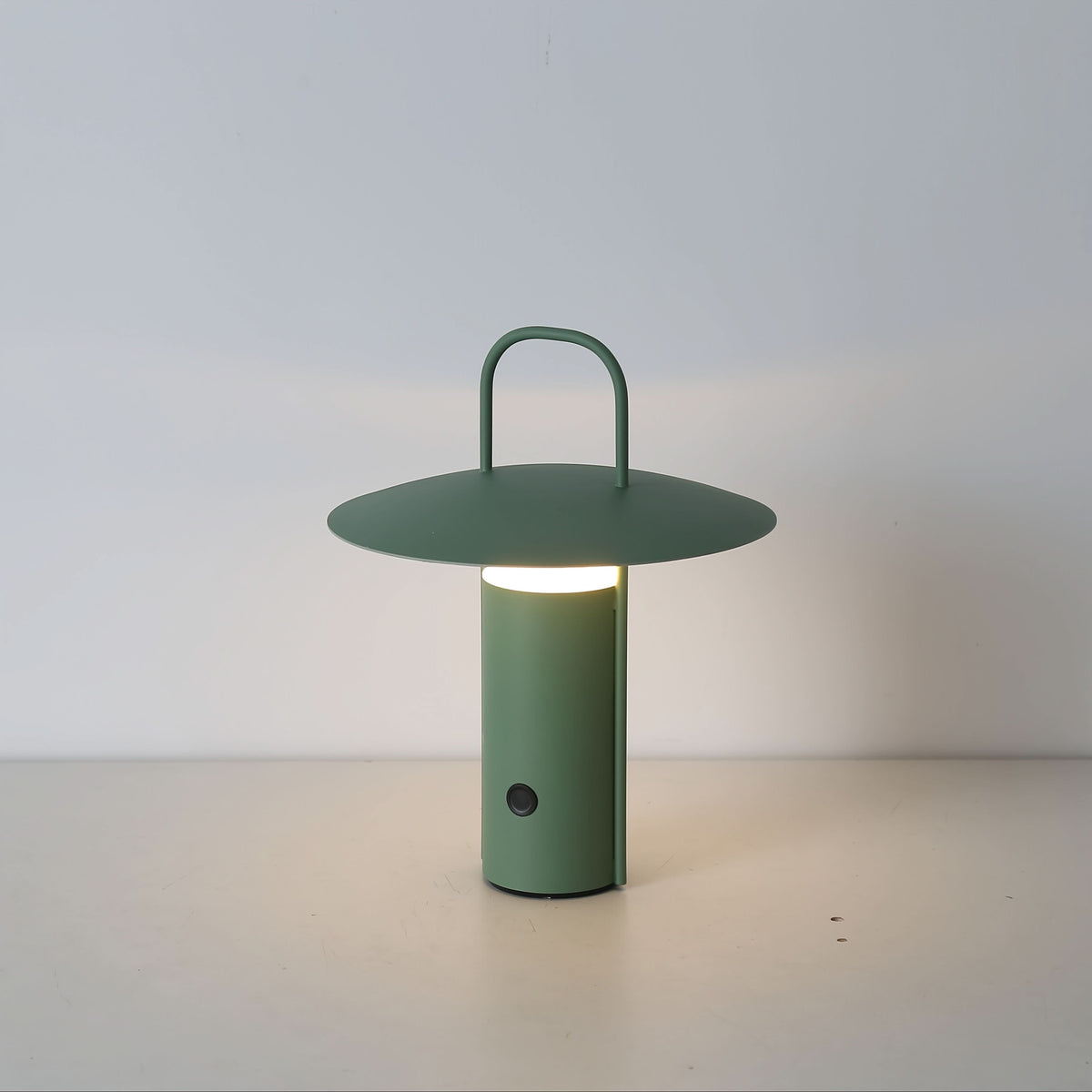 LUMINOX – Stylish Portable USB Table Lamp