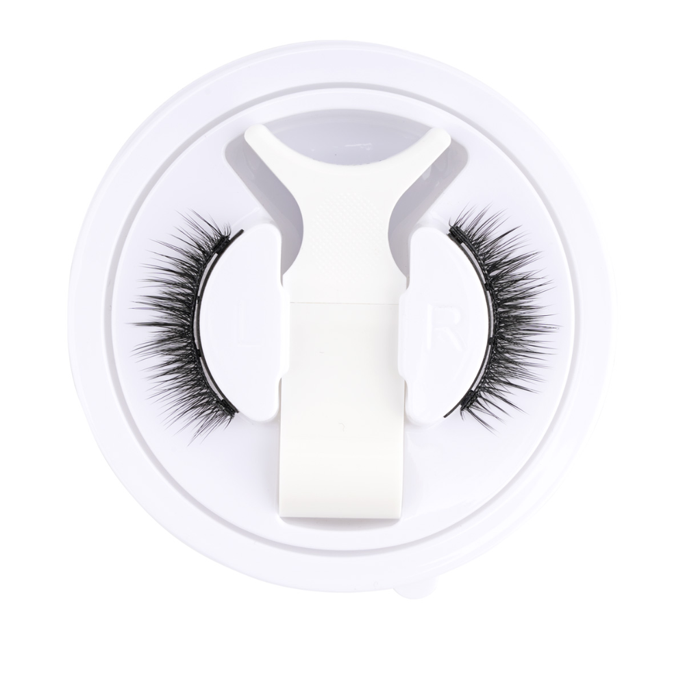 Magnetic Lashes & Precision Tweezers Set – Glue-Free Glam