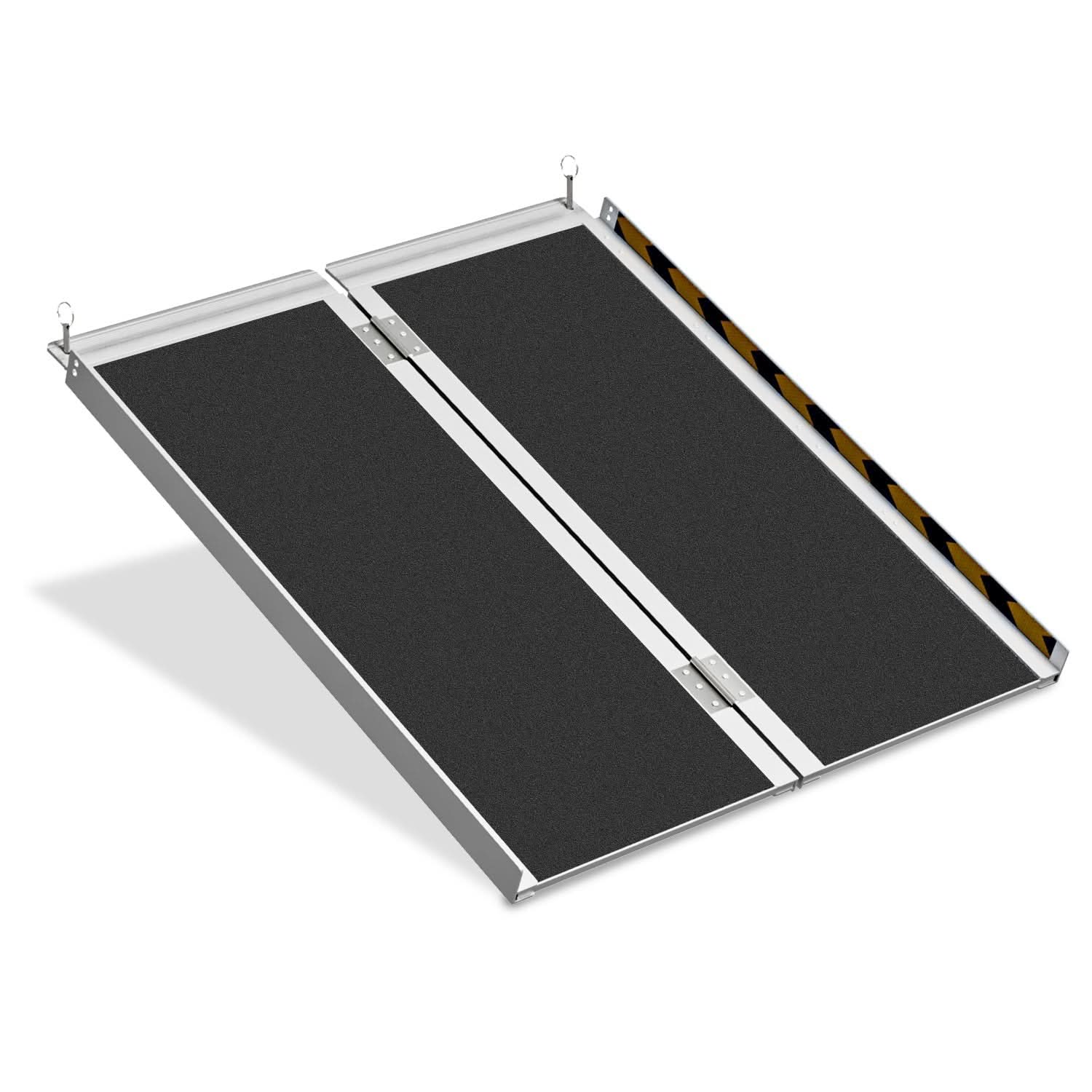 EasyMove – Compact Foldable Access Ramp for Seamless Mobility