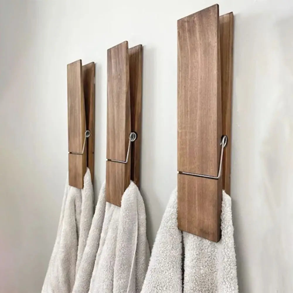 No-Drill Wall-Mounted Towel Organizer with Adhesive Clip