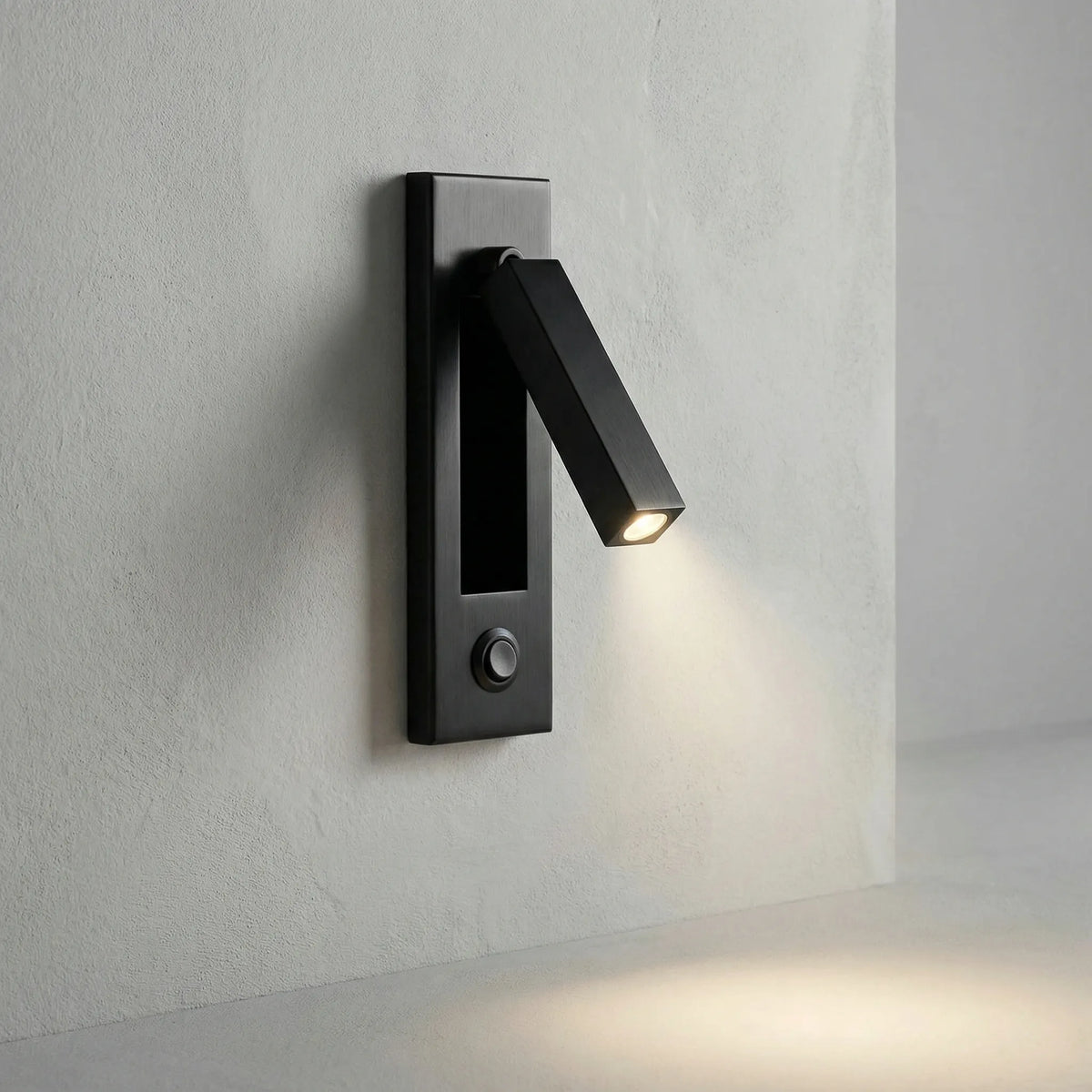 Flexible Wall-Mounted Reading Lamp