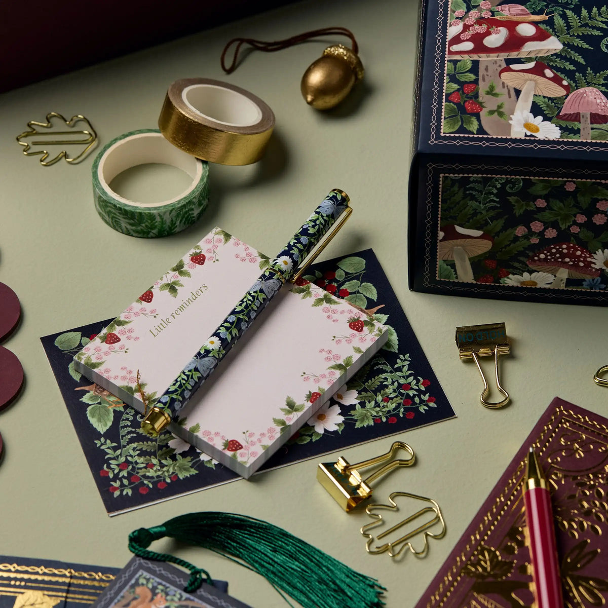 Stationery Advent Calendar for Writing Enthusiasts