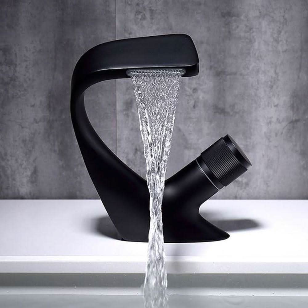 CascadeFlow – Stylish Brass Basin Mixer for a Luxe Bathroom