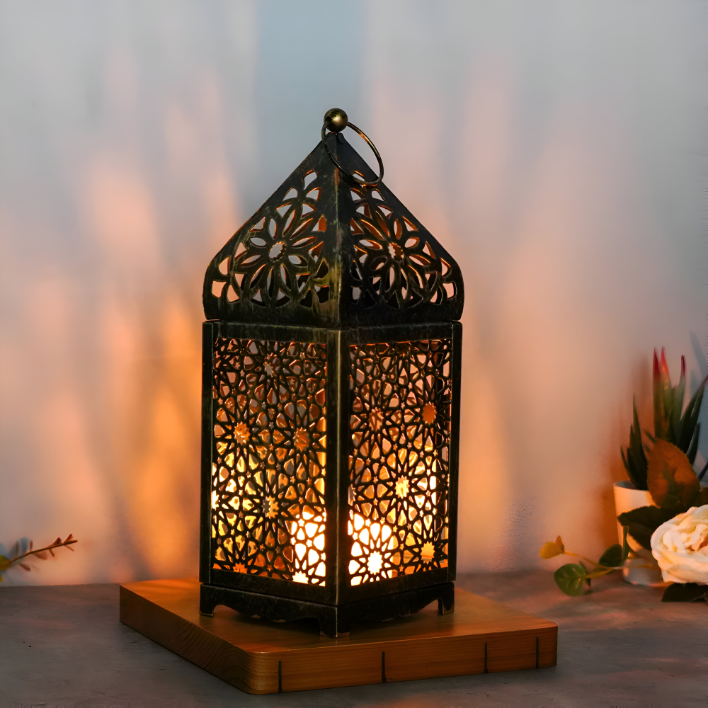 Elegant Metal Lantern for Candle Display - Indoor & Outdoor