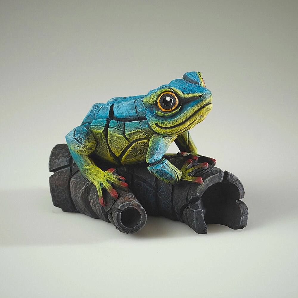 Elegant Animal Figurines | Chic Home Accents for Nature Enthusiasts