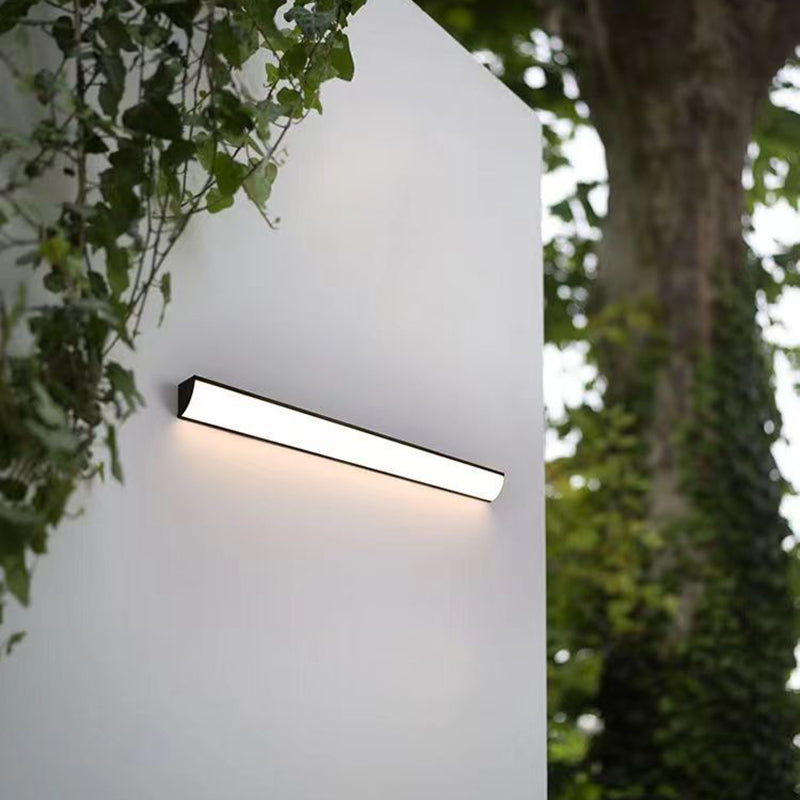 LumiWall | Waterproof Minimalist LED Outdoor Light Fixture