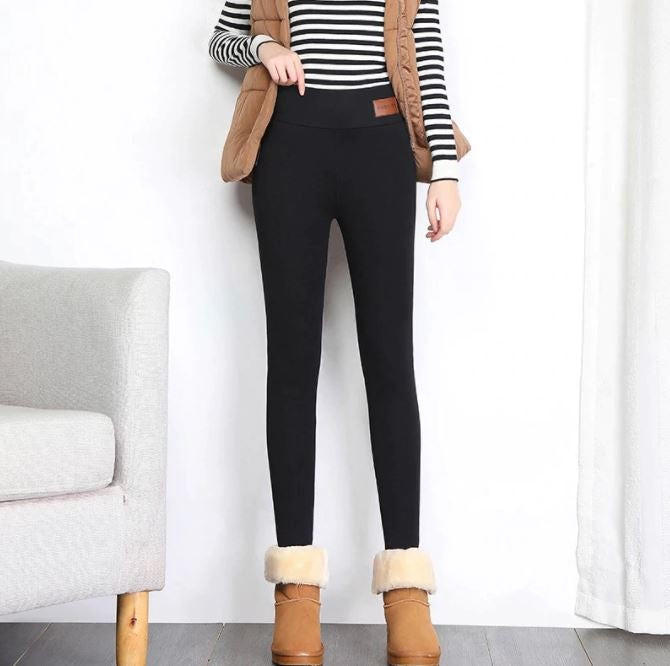 Cozy Women's Fleece-Lined Winter Leggings
