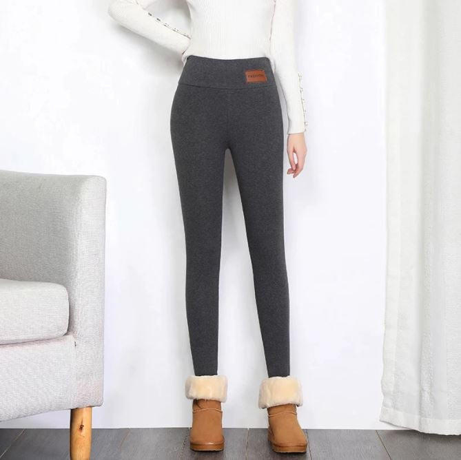 Cozy Women's Fleece-Lined Winter Leggings