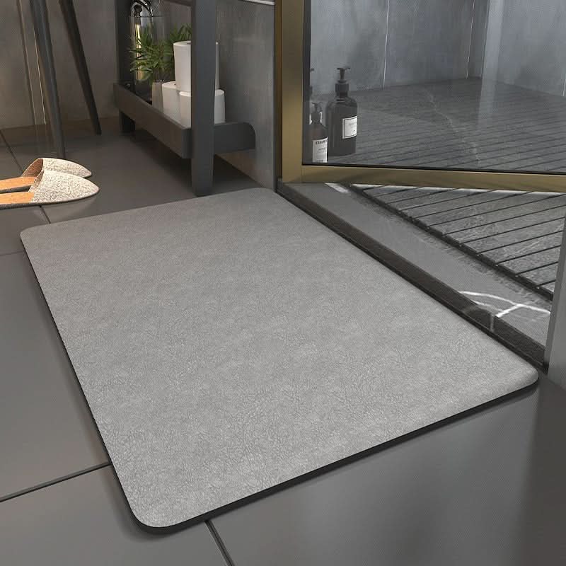 Ultra-Absorbent Non-Slip Bath Rug for a Safer Bathroom