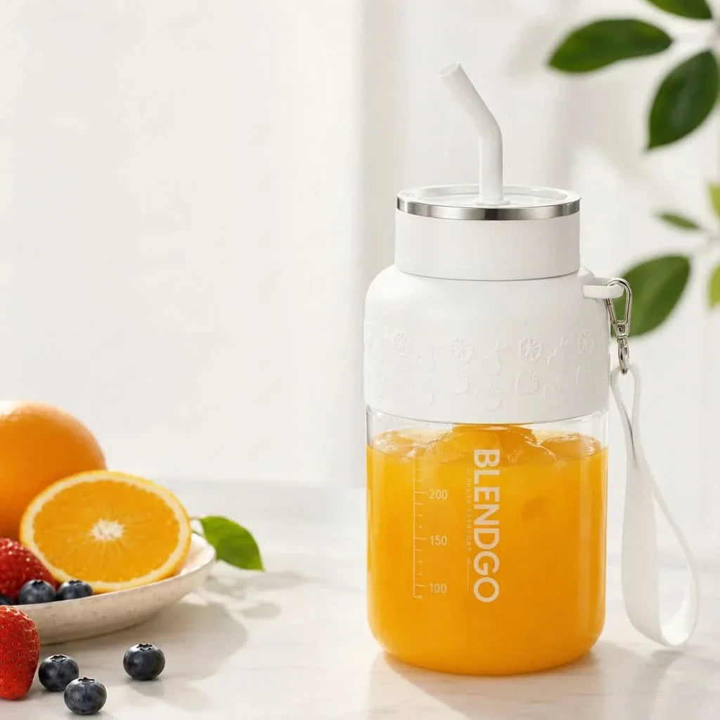 BlendMaster Pro – Compact Travel Blender for Smoothies