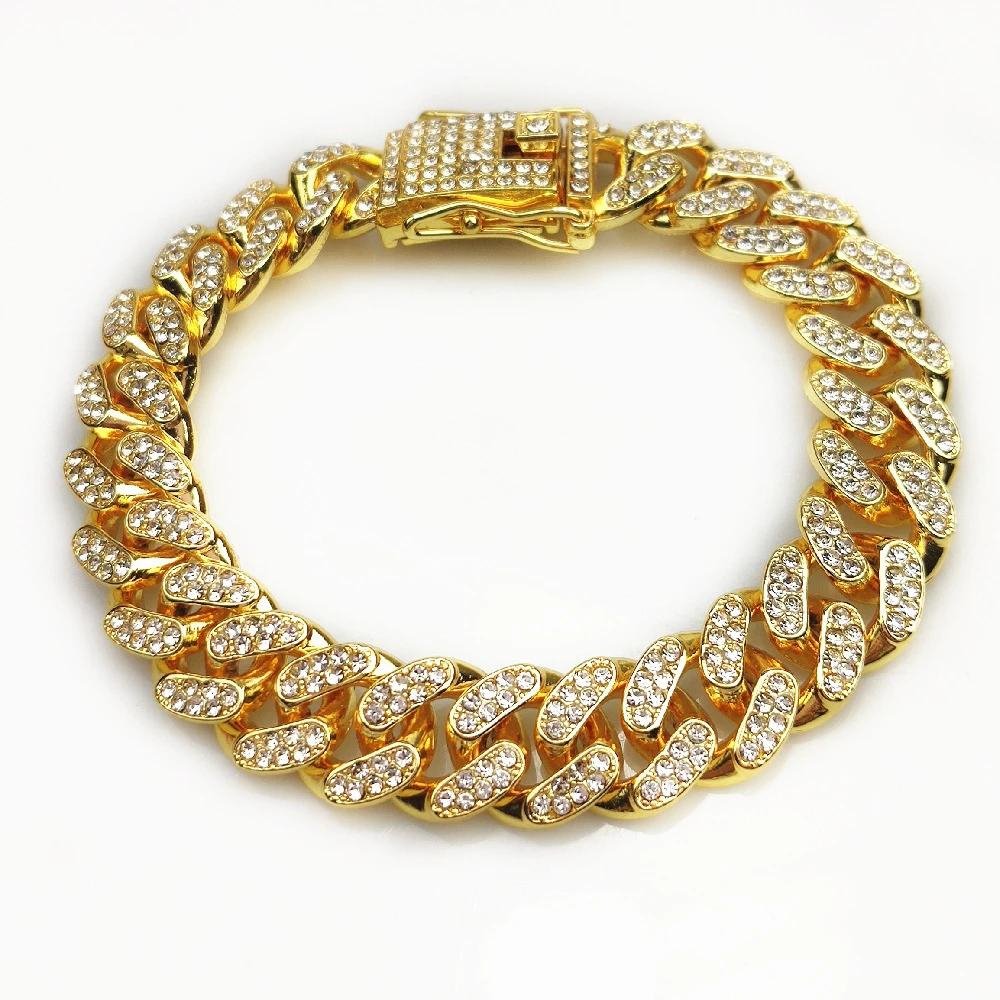 GlamourPaws | Luxurious Diamond-Styled Dog Collar with Secure Fit