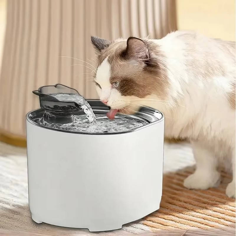 FreshFlow Pet Fountain | Continuous Water Supply with Advanced Filtration