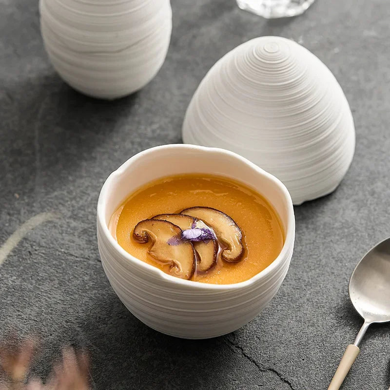 Stylish Ceramic Bowl with Lid - Elegant Design for Every Occasion