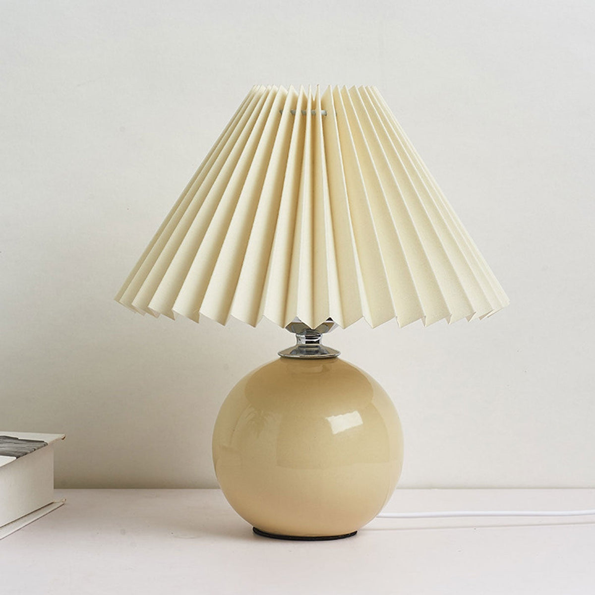 Sleek Ceramic Table Lamp for Contemporary Spaces