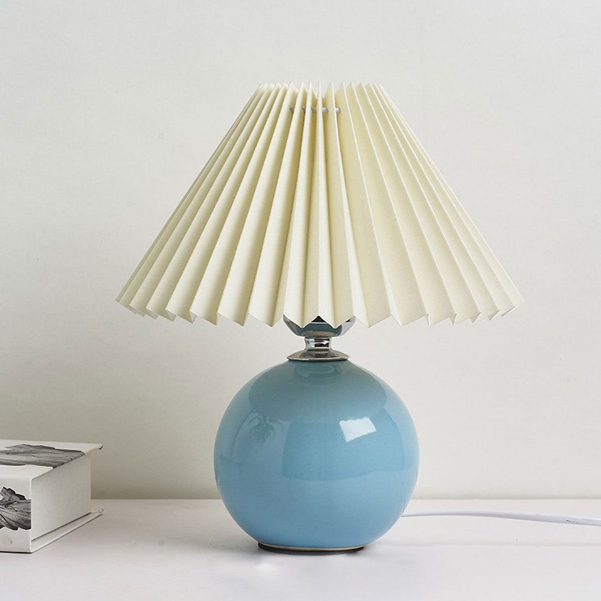 Sleek Ceramic Table Lamp for Contemporary Spaces