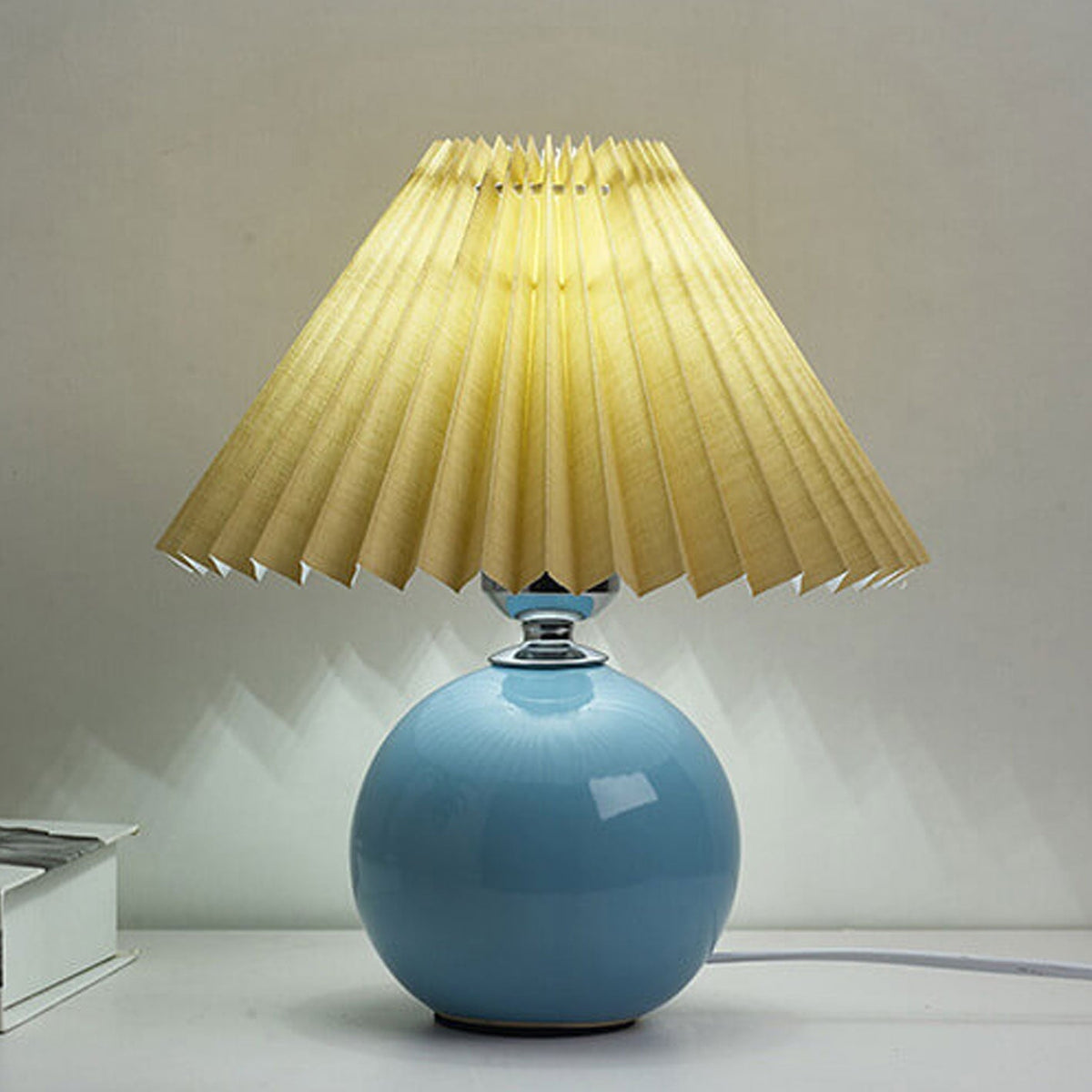 Sleek Ceramic Table Lamp for Contemporary Spaces