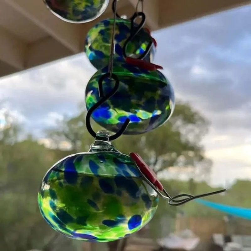 SerenityHaven | Exquisite Glass Hummingbird Feeder with Chimes