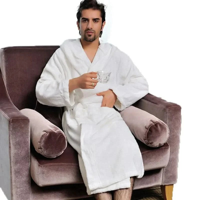 SereneWrap – Luxurious Hooded Cotton Bathrobe for Relaxation