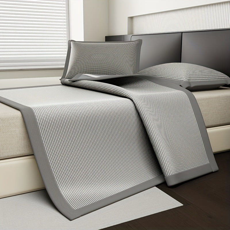 Ultra-Soft Mattress Shield for Queen Beds