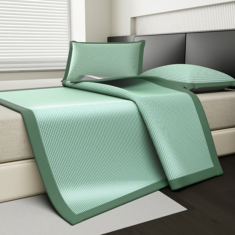 Ultra-Soft Mattress Shield for Queen Beds