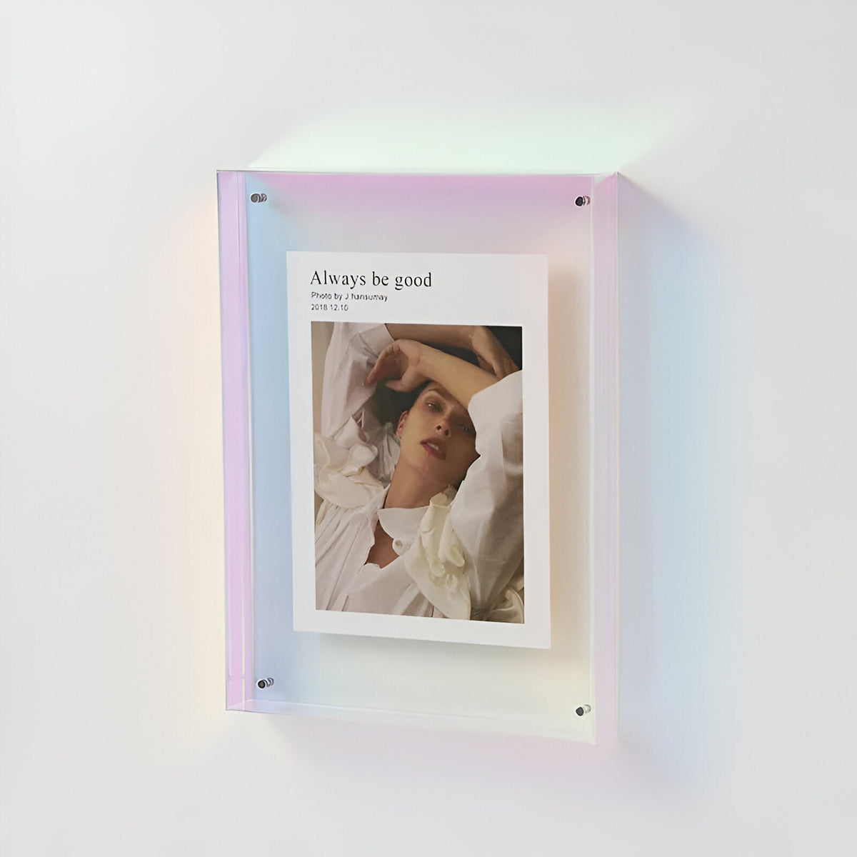 Acrylic Picture Frame Floating Effect Tool-Free Image Swap
