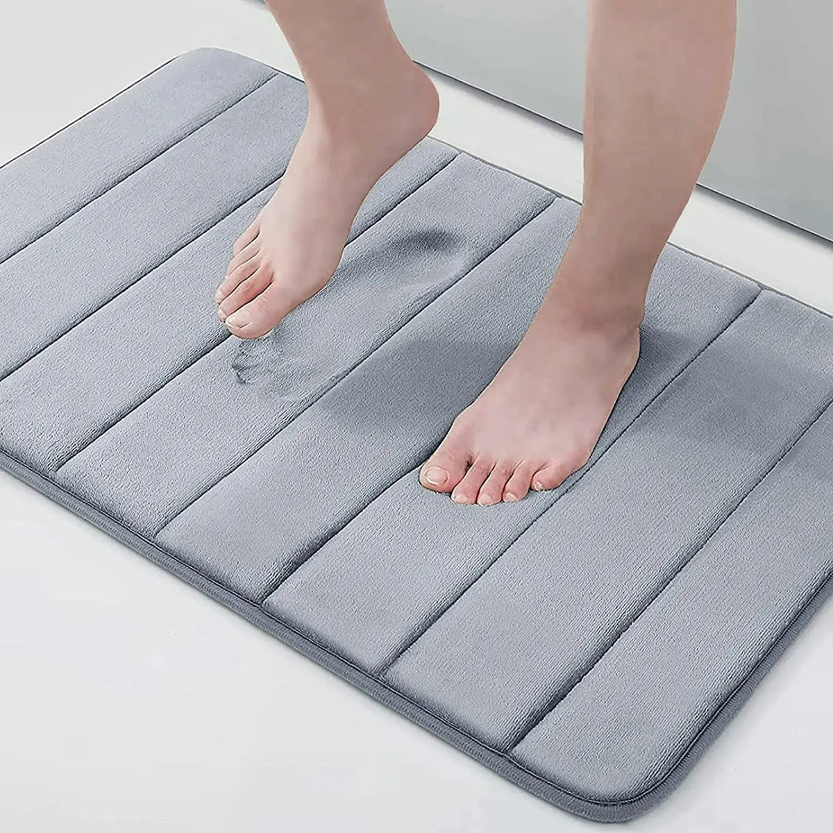 Bath Mat Memory Foam Microfiber Non-Slip Backing