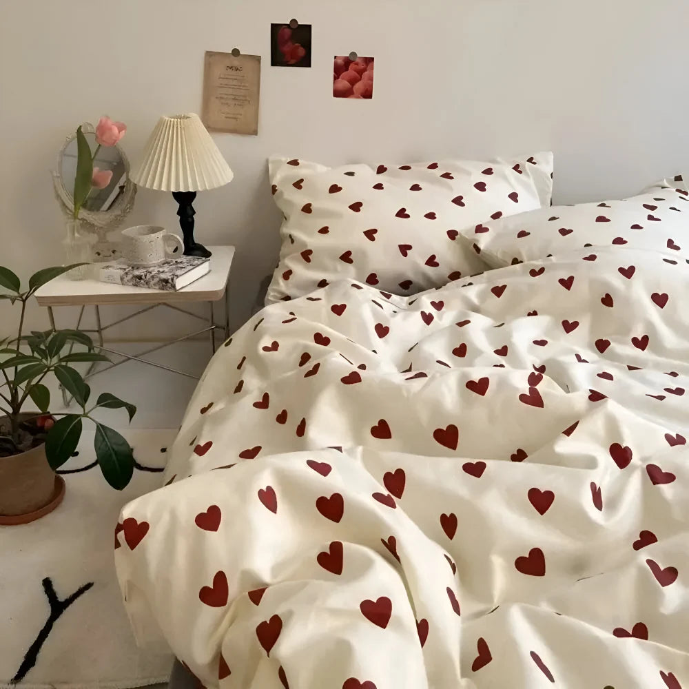 Bedding Set Heart Pattern Soft Polyester Easy Care