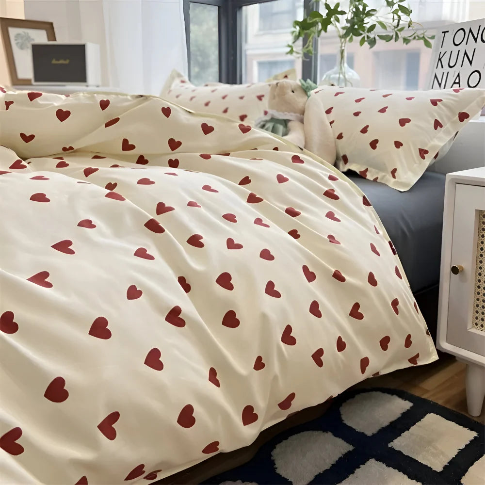 Bedding Set Heart Pattern Soft Polyester Easy Care