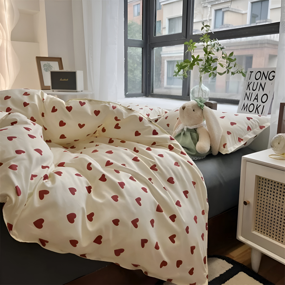 Bedding Set Heart Print Soft Polyester Machine Washable