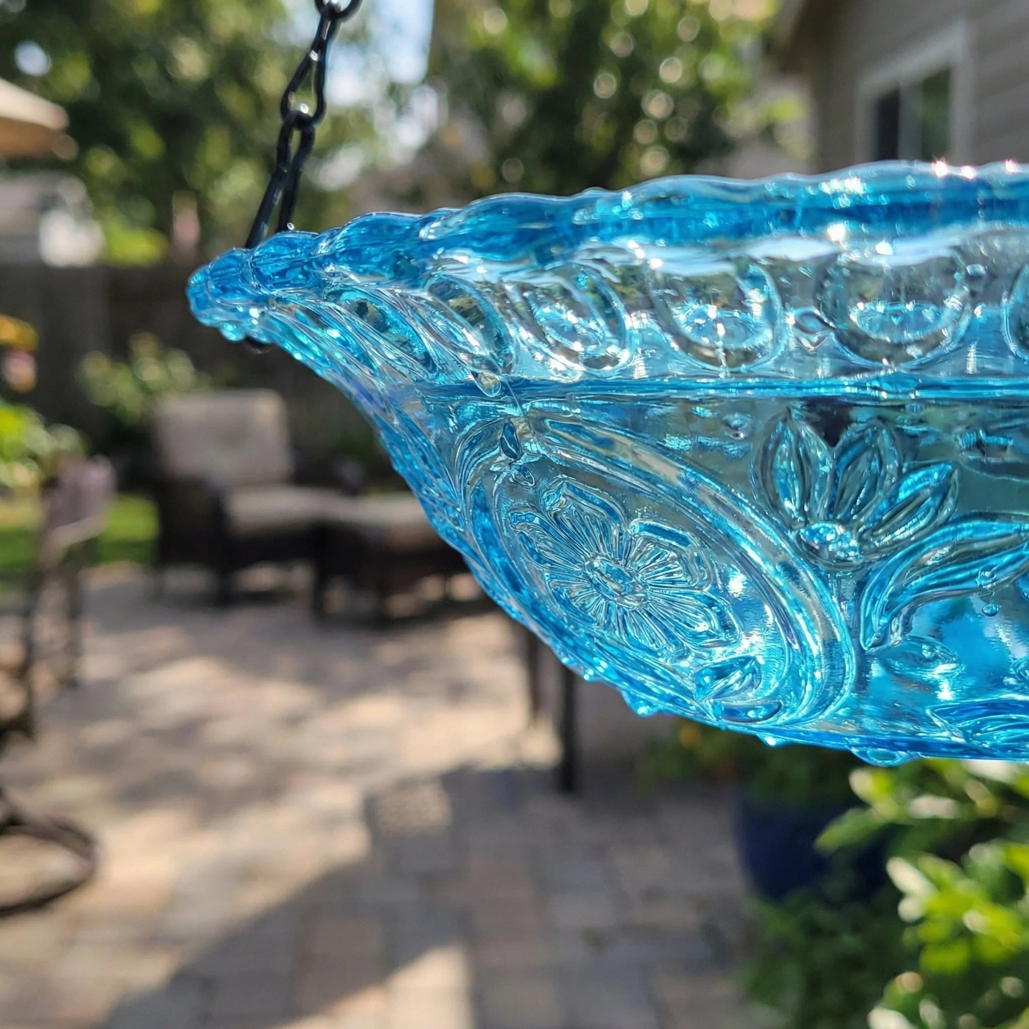 Bird Bath Hanging Solar-Powered Two-Stage Glass Bowl