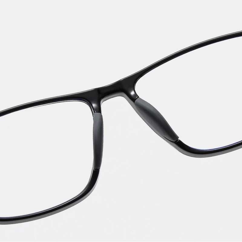 Blue Light Glasses Ultra-Light Titanium Frame Scratch-Resistant Lenses
