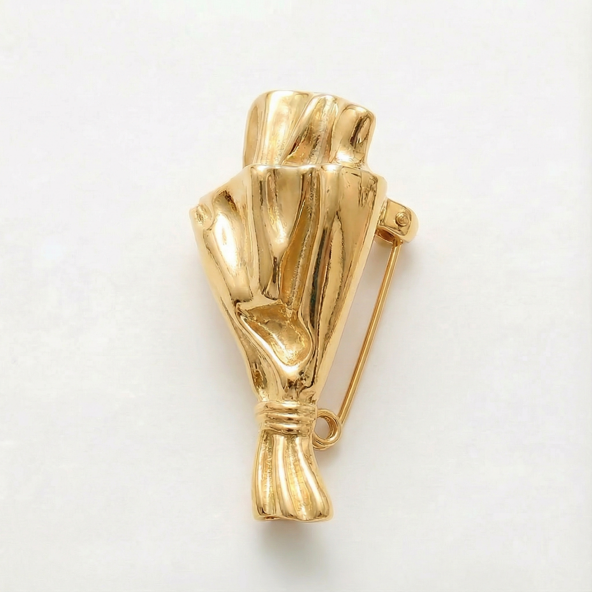 Brooch Mini Vase Opening Polished Alloy & Fabric Friendly