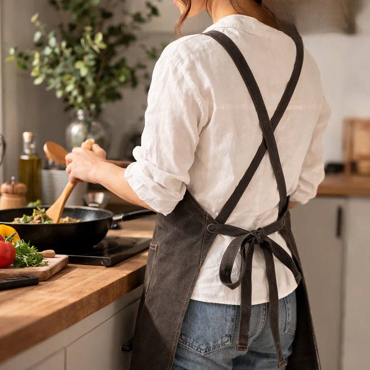 Canvas Work Apron Cross-Back Straps Multiple Pockets Leather Trim