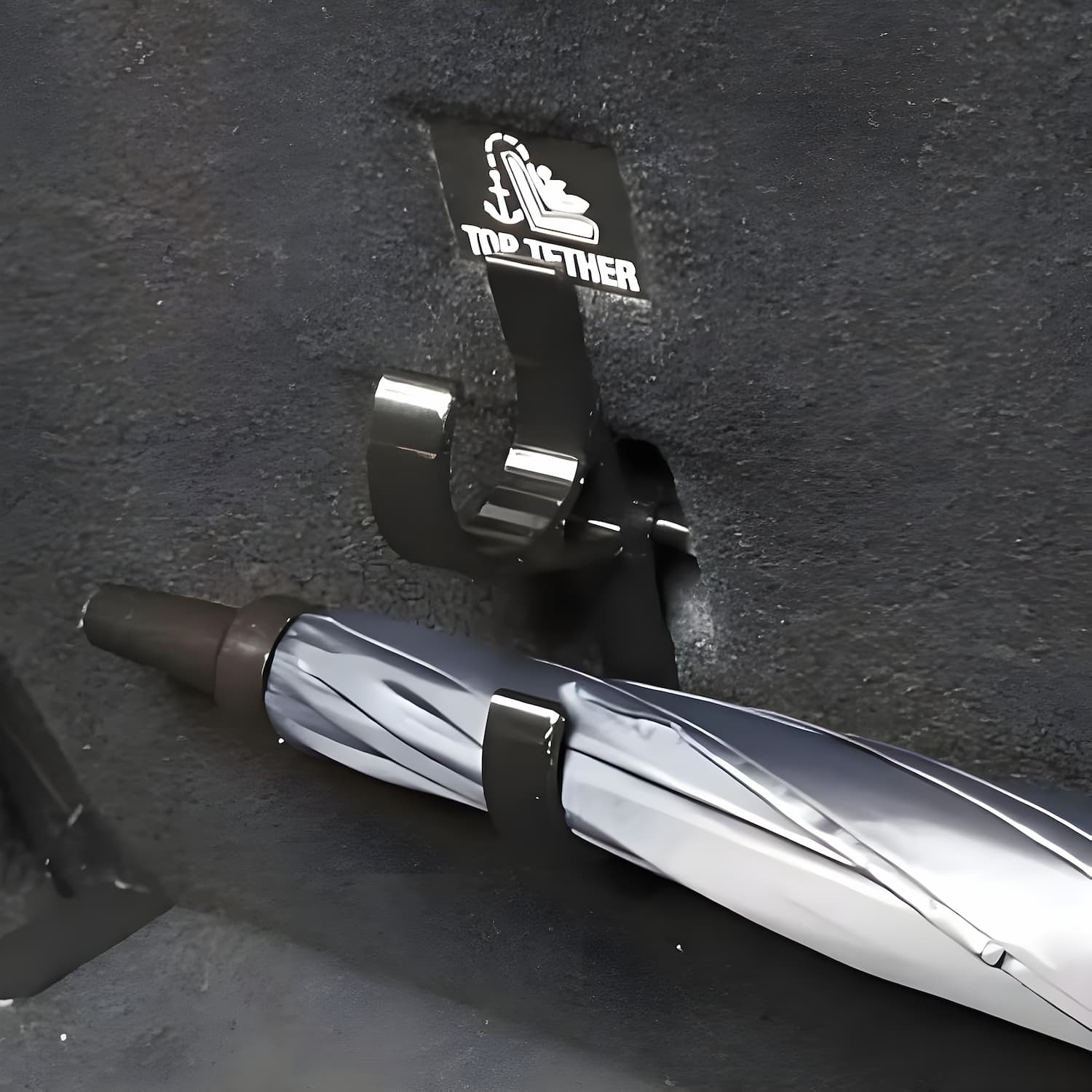 Car Umbrella Holder Tool-Free Metal Clip Keeps Interior Dry