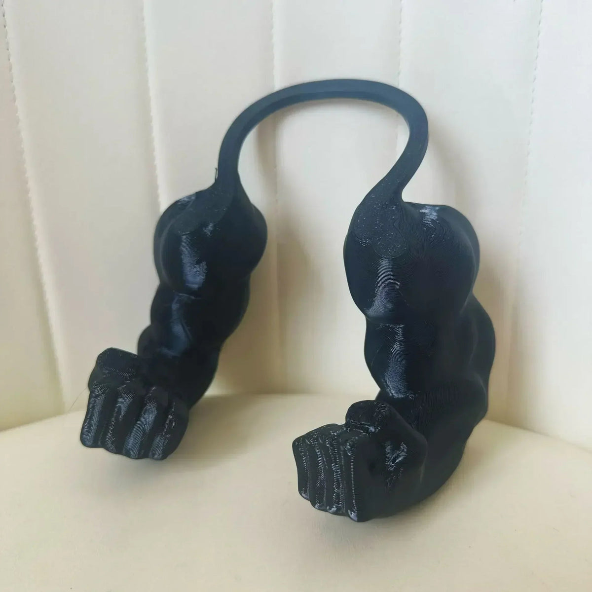 Cat Collar Bodybuilder Arms Lightweight & Non-Restrictive