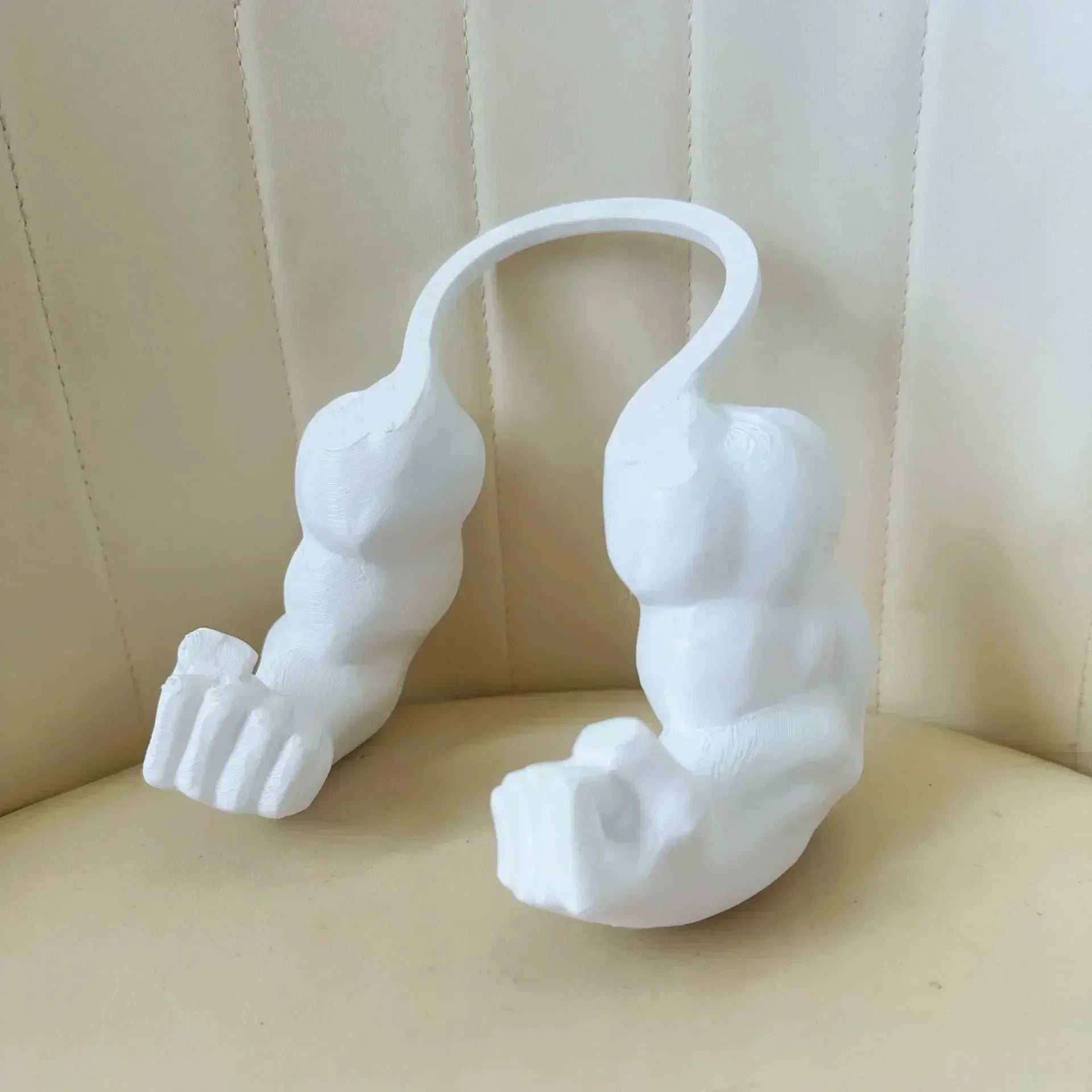 Cat Collar Bodybuilder Arms Lightweight & Non-Restrictive