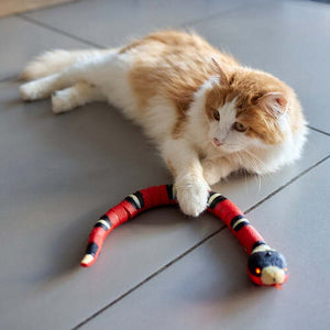 Cat Toy Lifelike Snake Soft Silicone USB Rechargeable