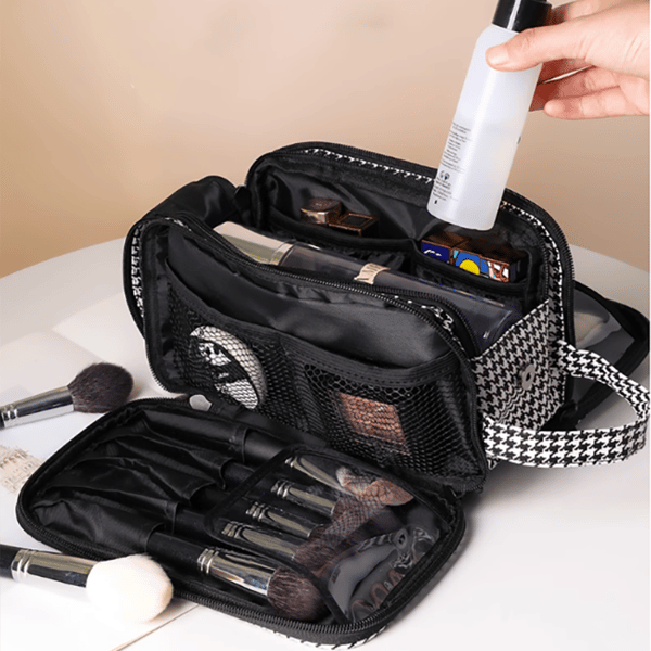 Cosmetic Bag Compartmentalized Elastic Bands & Mesh Pockets