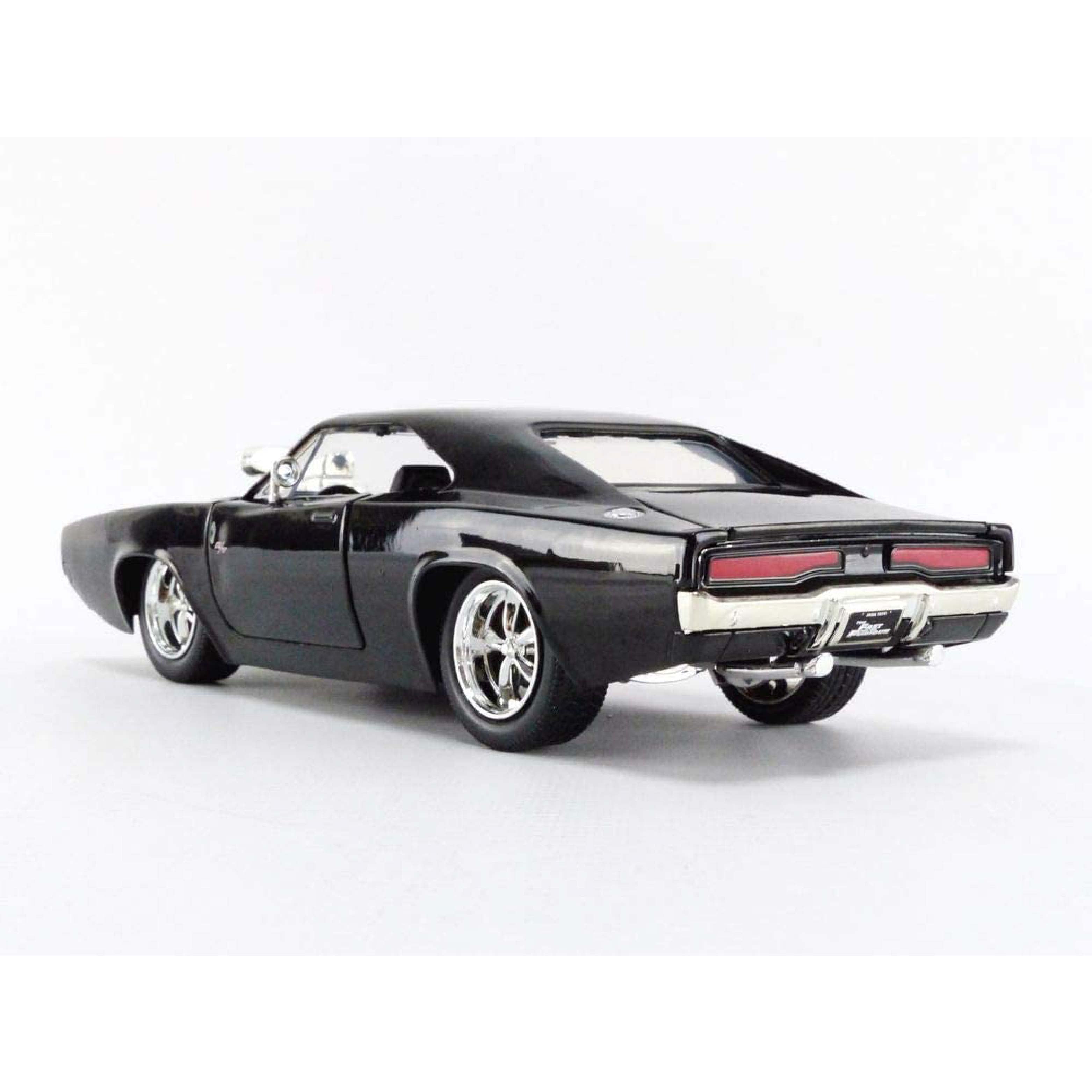 Die-Cast Model Car 1:32 Scale Opening Hood & Doors