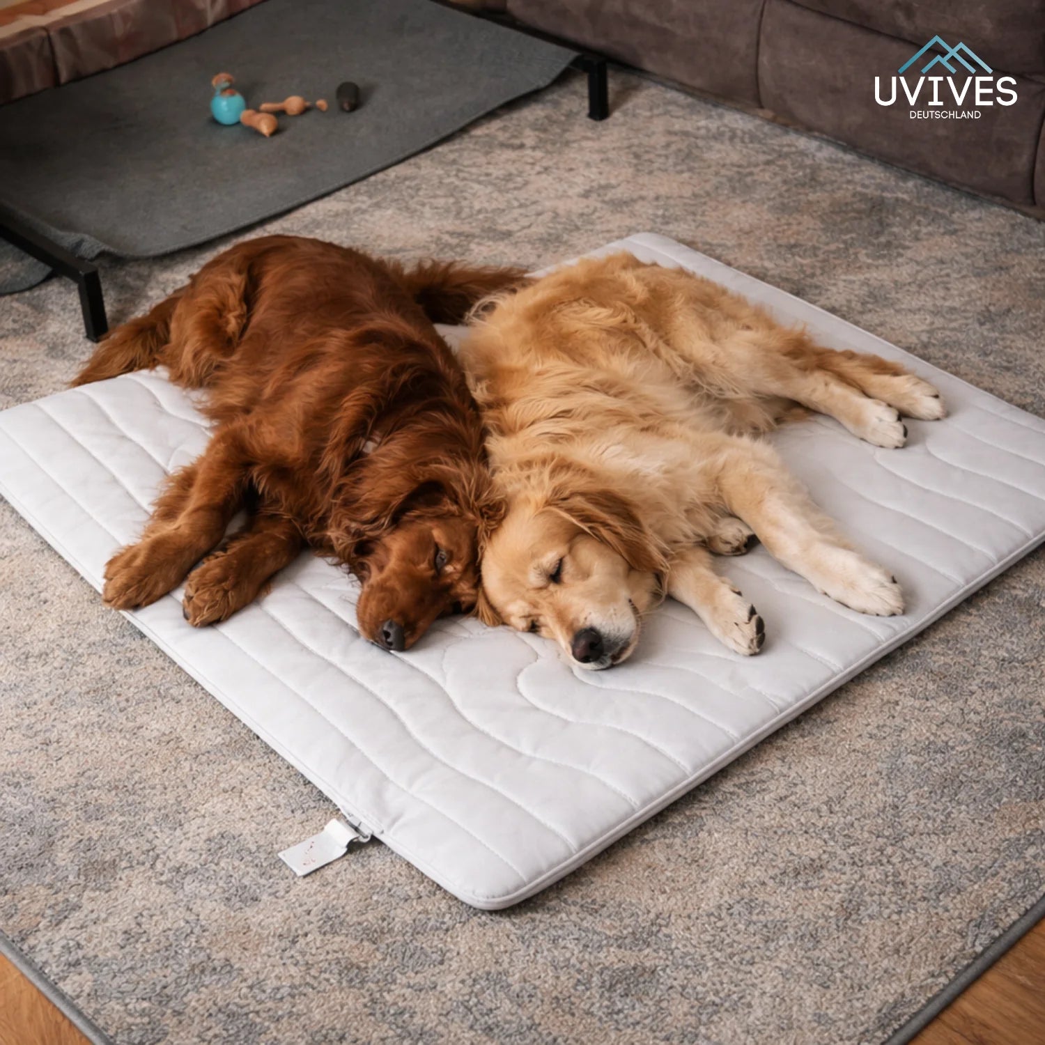 Dog Cooling Mat Self-Activating Cooling Gel Machine-Washable & Foldable