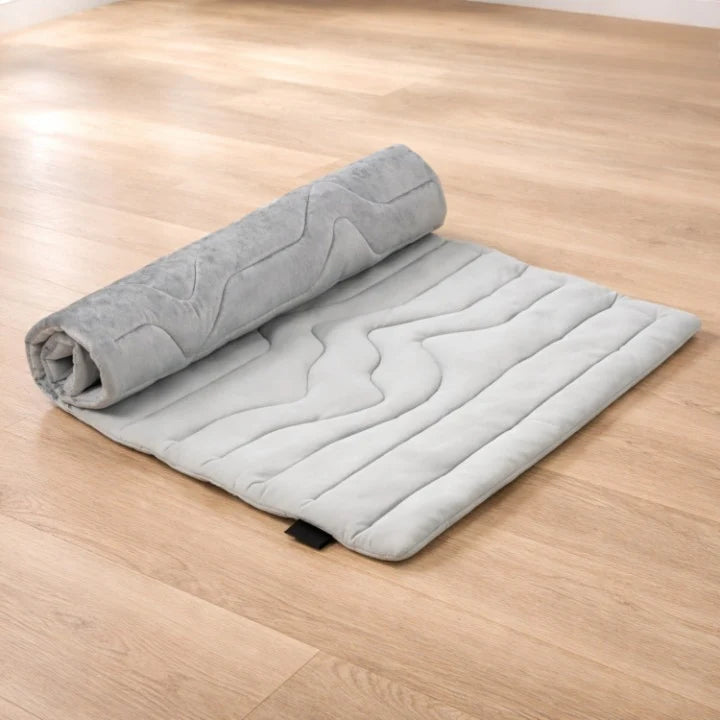 Dog Cooling Mat Self-Activating Cooling Gel Machine-Washable & Foldable